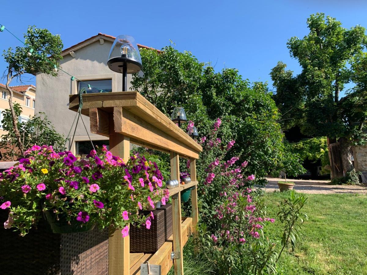 La Ferme Du Puy D'Or Apartment Limonest Exterior photo